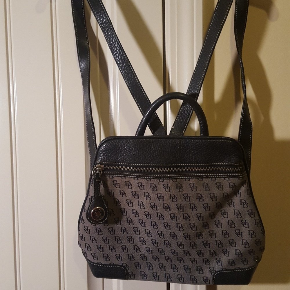 Black Dooney & Bourke backpack purse